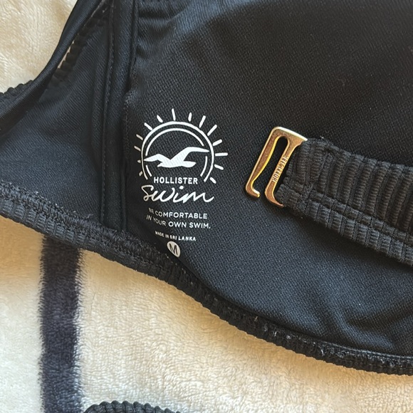 Hollister Swimsuit M top S bottom - Picture 3 of 4